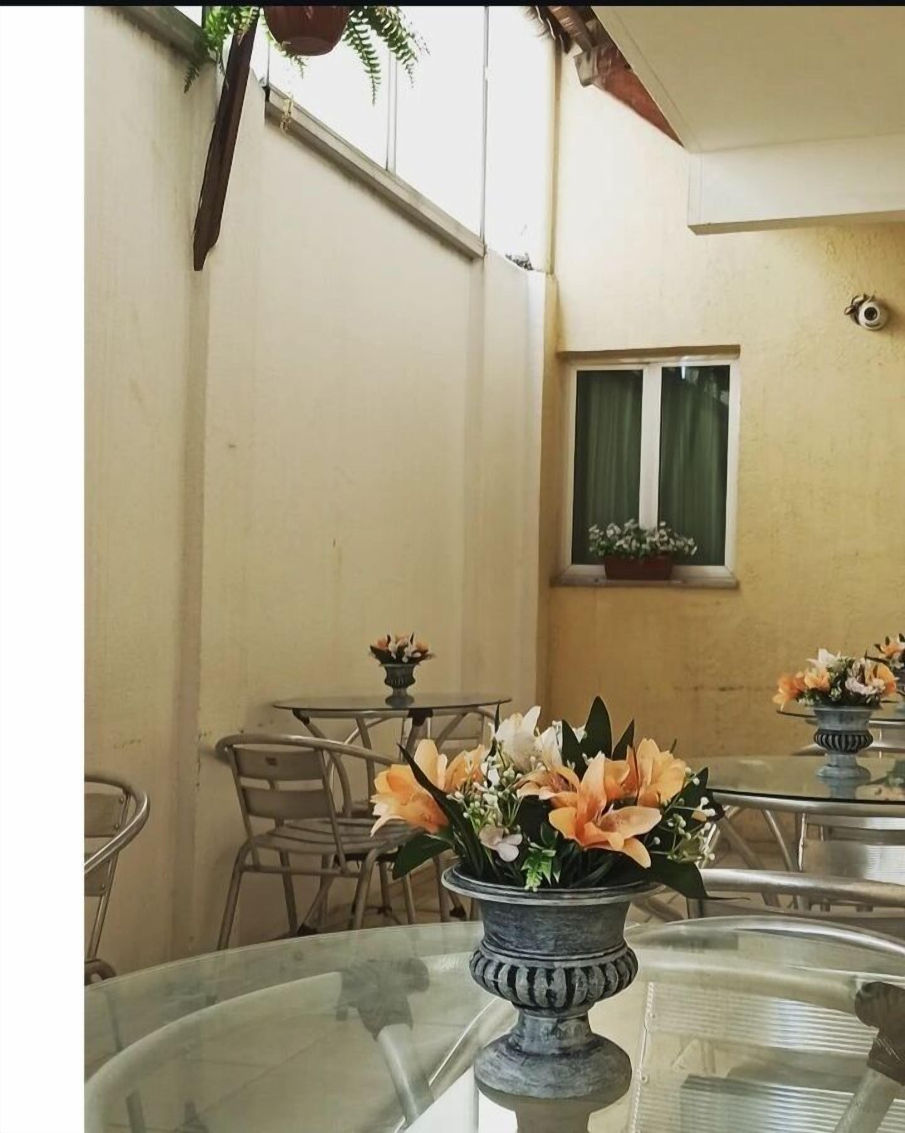 Pensão Do Turista 2*