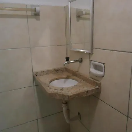 Pensão Do Turista 2*